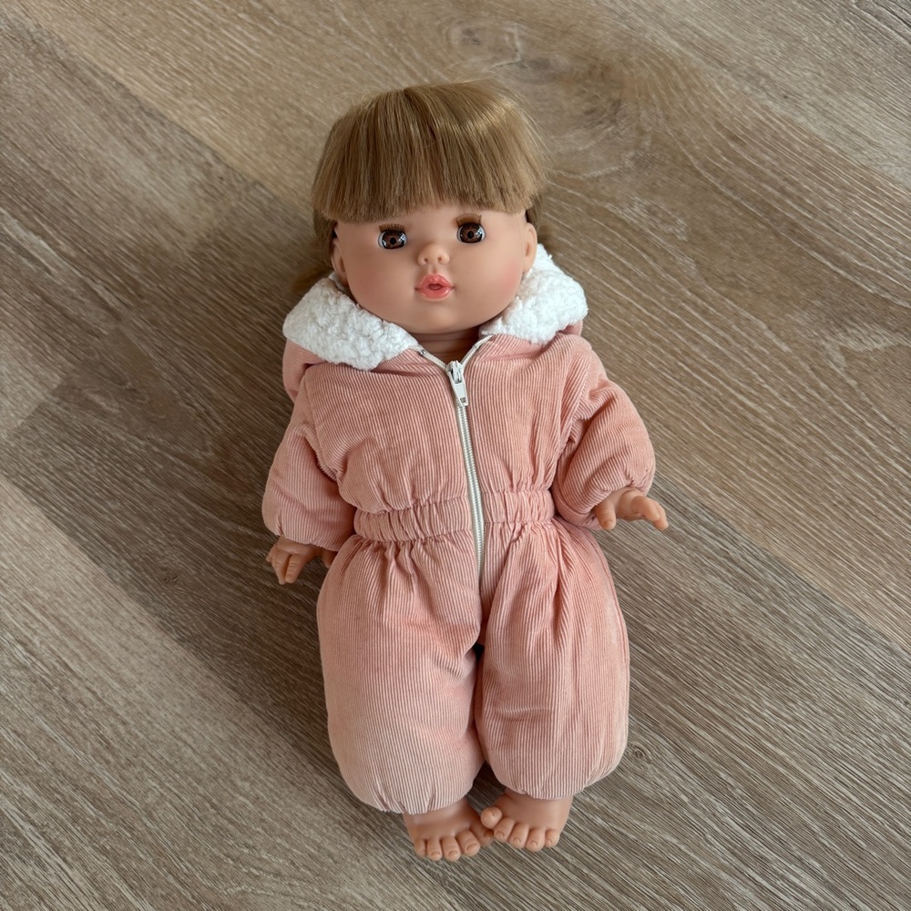 Les Miniz'habits Minikane doll snowsuit pink corduroy
